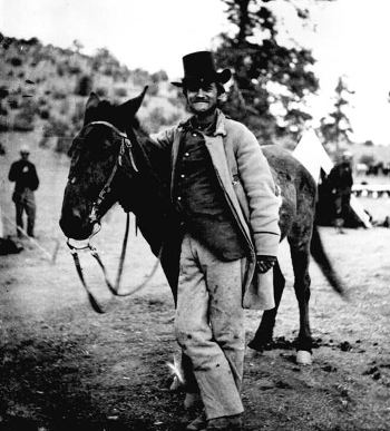 Tymothy H. O.Sullivan , 1871. Courtesy National Archives,  photo no. 106-WA-1451. Da “Wild West”